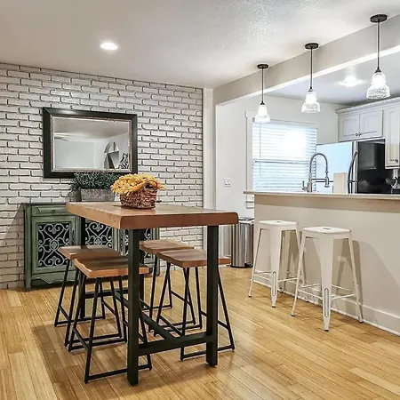 Plaza 2 King Br 2 Full Bth Villa